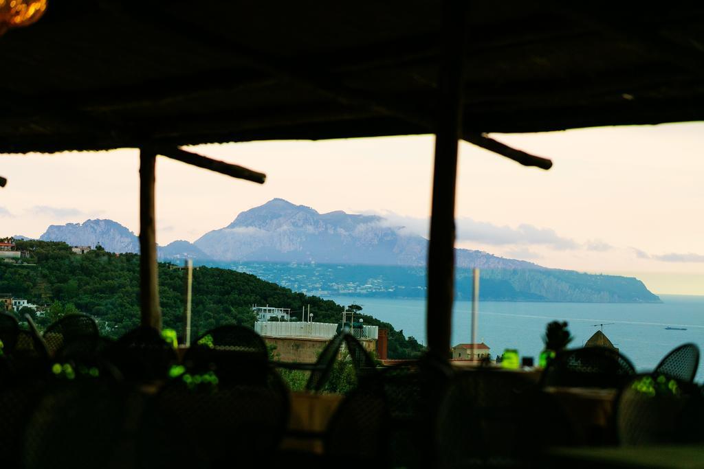 Bed and Breakfast Relais Il Pennino Масса-Лубренсе Экстерьер фото