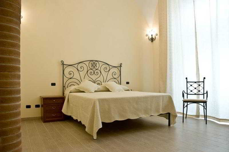 Bed and Breakfast Relais Il Pennino Масса-Лубренсе Экстерьер фото